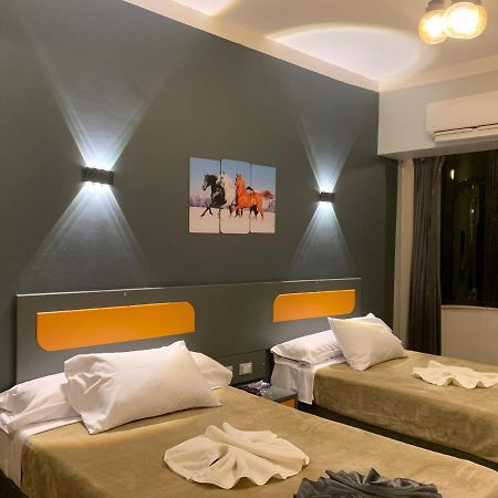 Royal Hotel Qinā 외부 사진