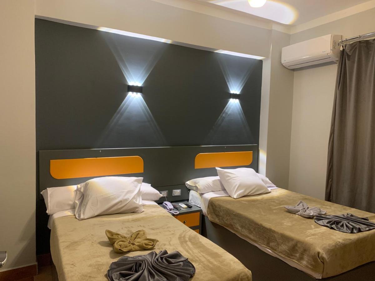 Royal Hotel Qinā 외부 사진
